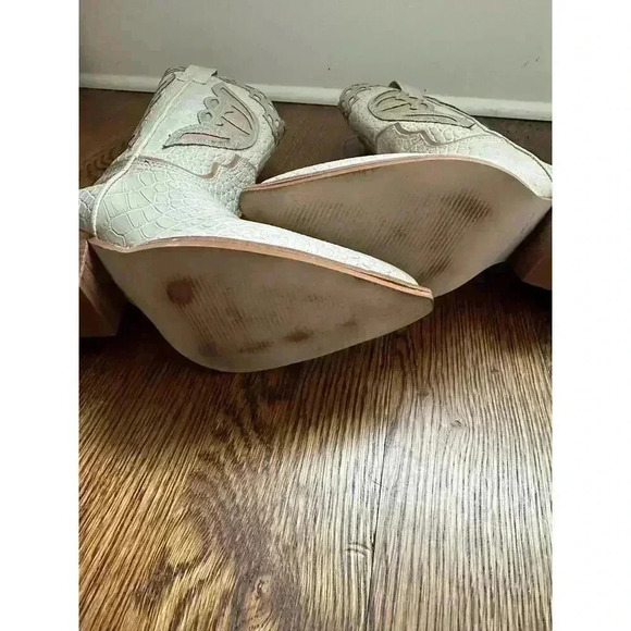 Steve Madden x REVOLVE Wynter Western Boots Bone Multi NWOB - Picture 11 of 12